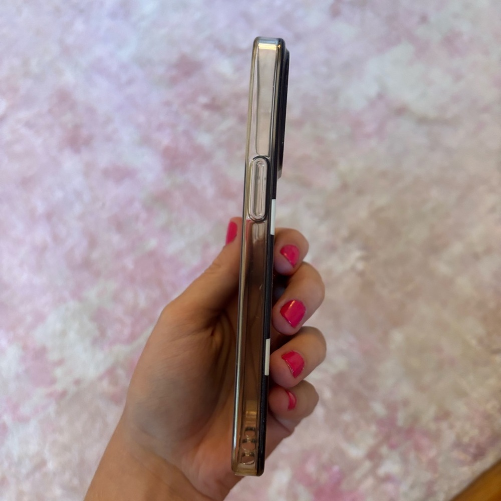 iPhone 13 Pro case - Picture 3 of 3